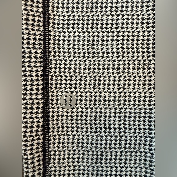 Lululemon Speed Up Tight in Teeny Tooth White Black Size 4 - Picture 6 of 10